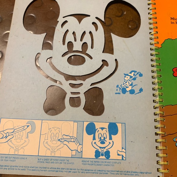 Walt Disney's Mickey Mouse Punch Out Stencil Spiral Books 1988 VTGWalt - Picture 3 of 10